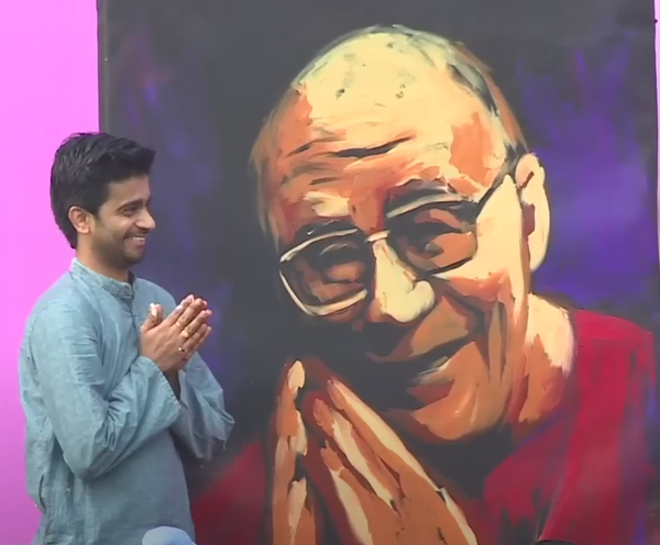 The Dalai Lama Live Art - Vilas Nayak